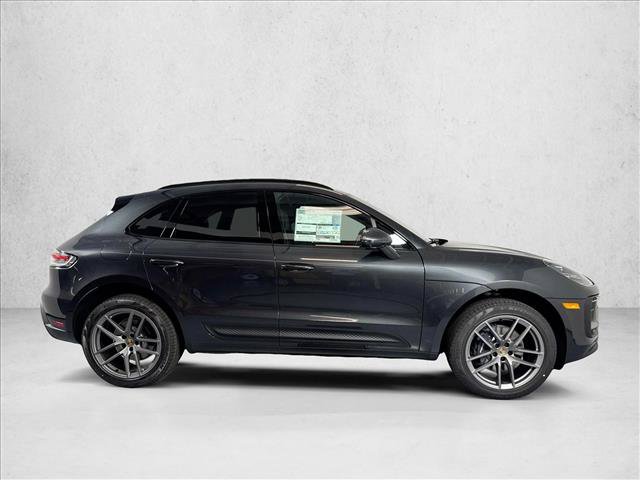 Certified 2026 Porsche Macan AWD/4WD image 8