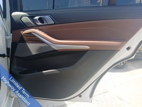 Used 2026 BMW X7 xDrive40i AWD/4WD image 12