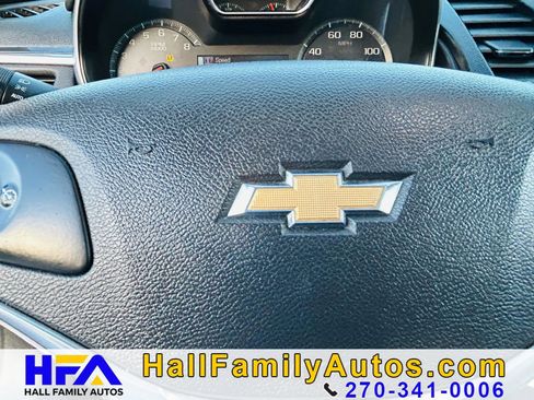 Used 2014 Chevrolet Impala LT w/ Convenience Package FWD image 23