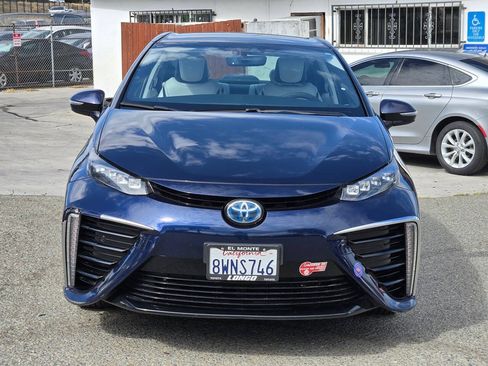 Used 2018 Toyota Mirai FWD image 8