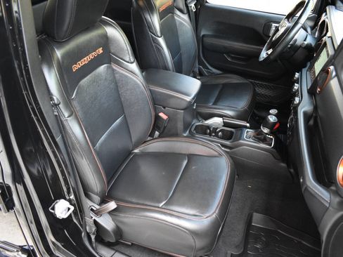 Used 2020 Jeep Gladiator Mojave AWD/4WD image 20