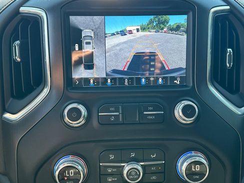 Used 2019 GMC Sierra 1500 AT4 w/ AT4 Premium Package AWD/4WD image 31
