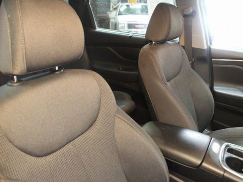 Used 2021 Hyundai Santa Fe SEL image 11