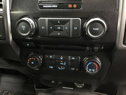 Used 2015 Ford F150 XLT w/ Equipment Group 301A Mid AWD/4WD image 23