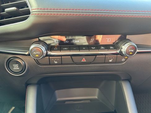 New 2026 MAZDA MAZDA3 Carbon image 37