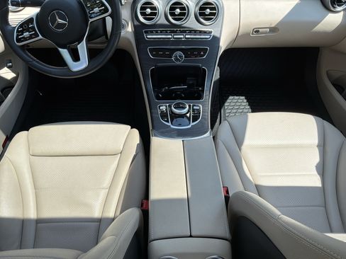 Used 2019 Mercedes-Benz C 300 4MATIC Sedan image 29
