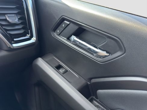 New 2026 GMC Canyon Elevation AWD/4WD image 17