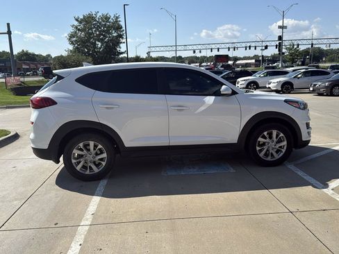 Used 2019 Hyundai Tucson SE w/ Cargo Package AWD/4WD image 5