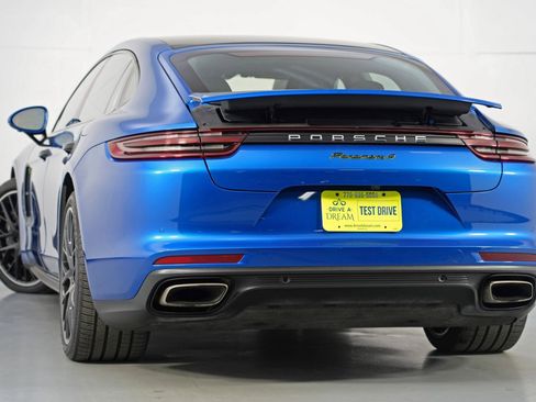 Used 2019 Porsche Panamera 4 Executive w/ Premium Package Plus AWD/4WD image 6