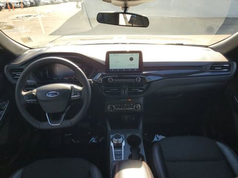 Used 2025 Ford Escape ST-Line image 22