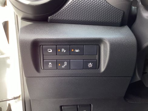 Used 2023 Nissan Kicks S image 26