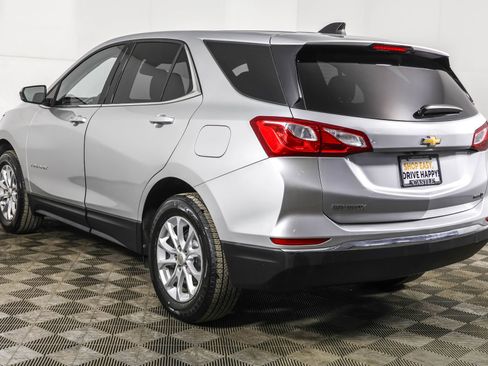 Used 2020 Chevrolet Equinox LT image 17