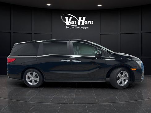 Used 2018 Honda Odyssey EX-L image 8