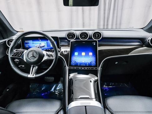 Certified 2025 Mercedes-Benz GLC 300 image 13