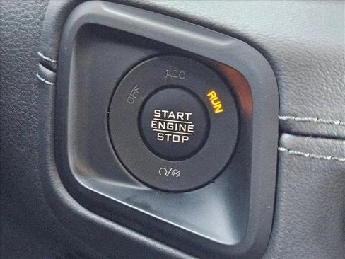 Used 2025 Jeep Wrangler Unlimited Rubicon 392 image 16