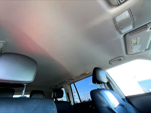 Used 2017 Nissan Armada SL image 13