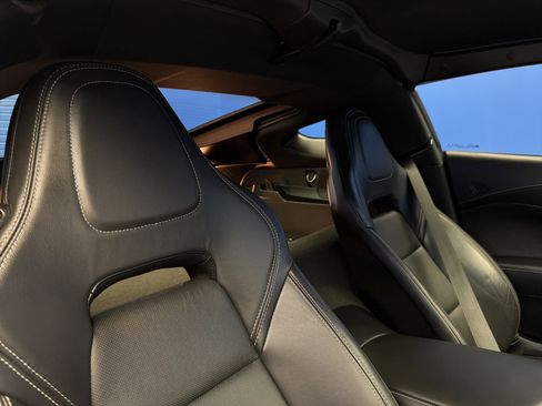 Used 2019 Chevrolet Corvette Stingray Coupe w/ 1LT image 28