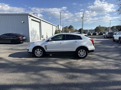 Used 2016 Cadillac SRX Luxury w/ Driver Awareness Package image 8