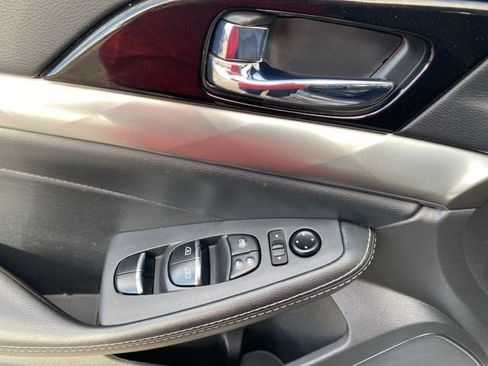 Used 2023 Nissan Maxima SV w/ Floor Mat Group FWD image 18
