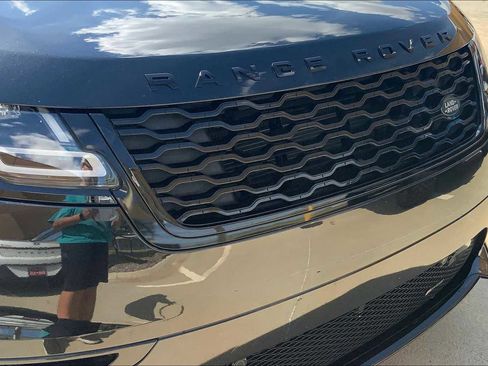 Used 2023 Land Rover Range Rover Velar R-Dynamic S image 30