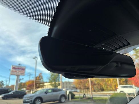 Used 2024 MAZDA CX-90 Plug-In Hybrid w/ Premium Pkg image 34