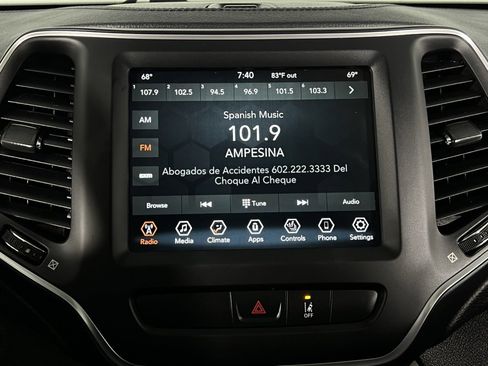 Used 2022 Jeep Cherokee Latitude Lux w/ Sun & Sound Group image 20