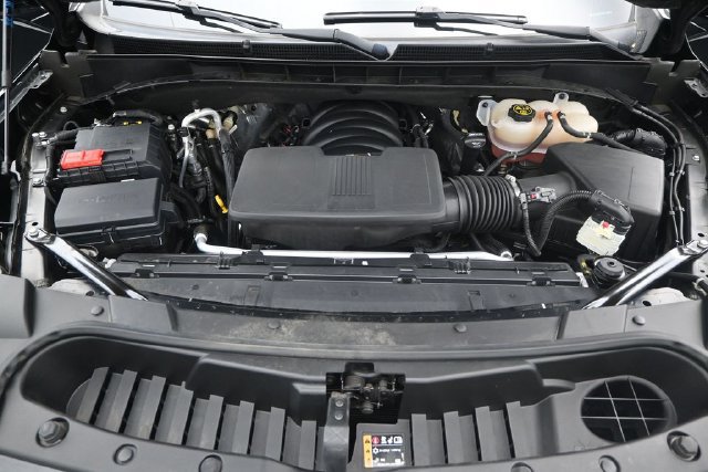 Used 2023 GMC Yukon XL SLT w/ SLT Premium Package RWD image 18