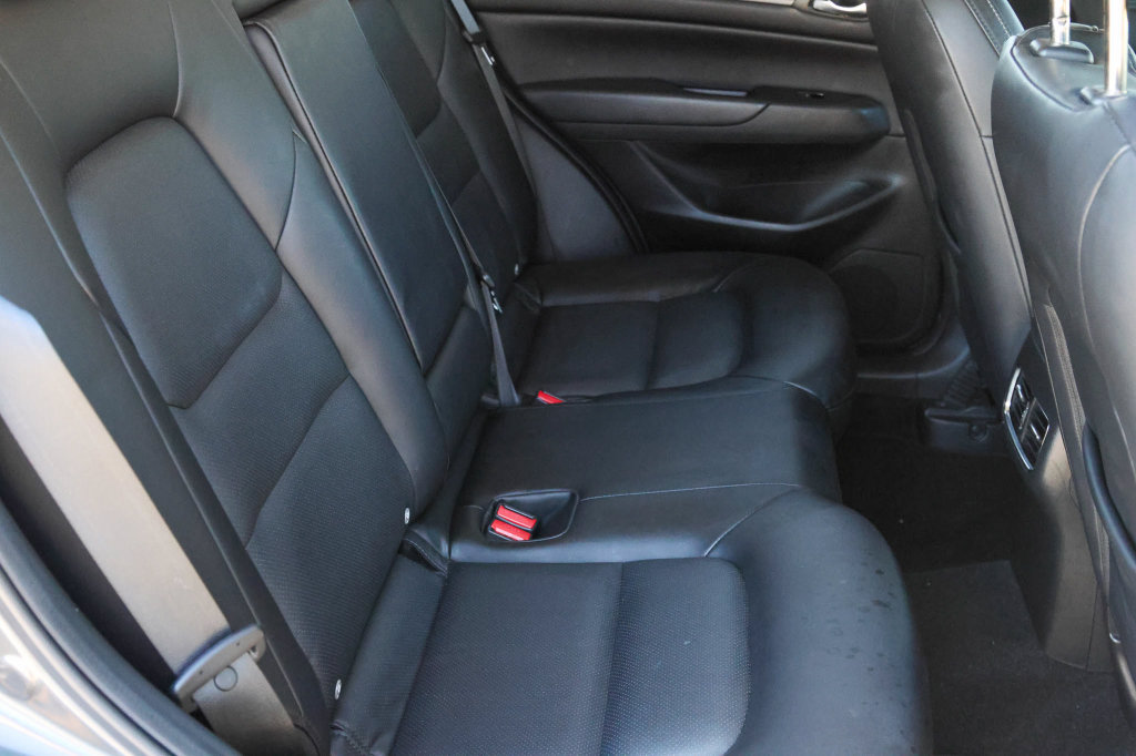 Used 2025 MAZDA CX-5 AWD 2.5 S w/ Select Package image 17