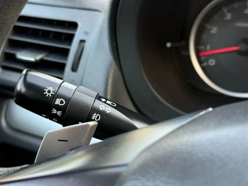 Used 2013 Subaru Crosstrek 2.0i Premium image 26