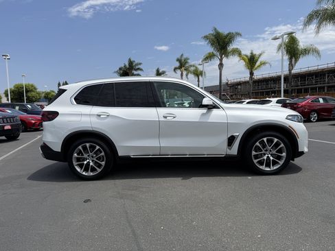 Used 2024 BMW X5 sDrive40i RWD image 7