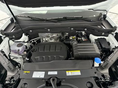 New 2026 Volkswagen Atlas SEL AWD/4WD image 32