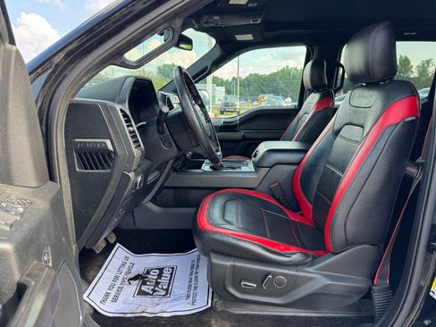Used 2018 Ford F150 Lariat w/ Equipment Group 502A Luxury AWD/4WD image 15