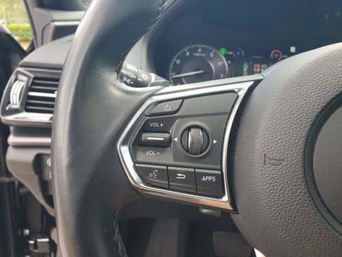 Used 2025 Acura RDX SH-AWD image 25