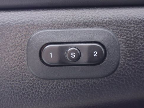 Used 2020 Jeep Grand Cherokee Limited w/ Luxury Group II image 29