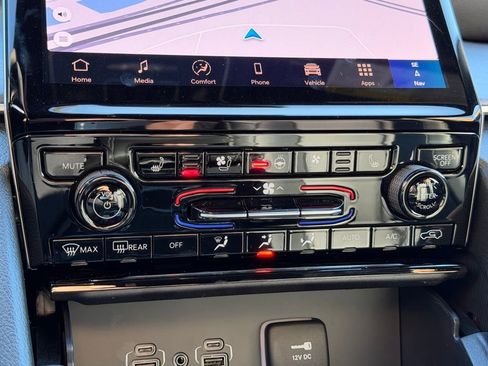 New 2025 Jeep Grand Cherokee L Limited image 20