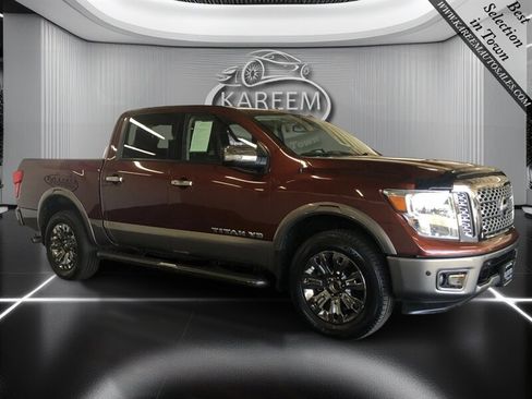 Used 2019 Nissan Titan Platinum Reserve AWD/4WD image 3