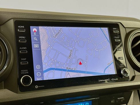 Used 2023 Toyota Tacoma TRD Off-Road image 22