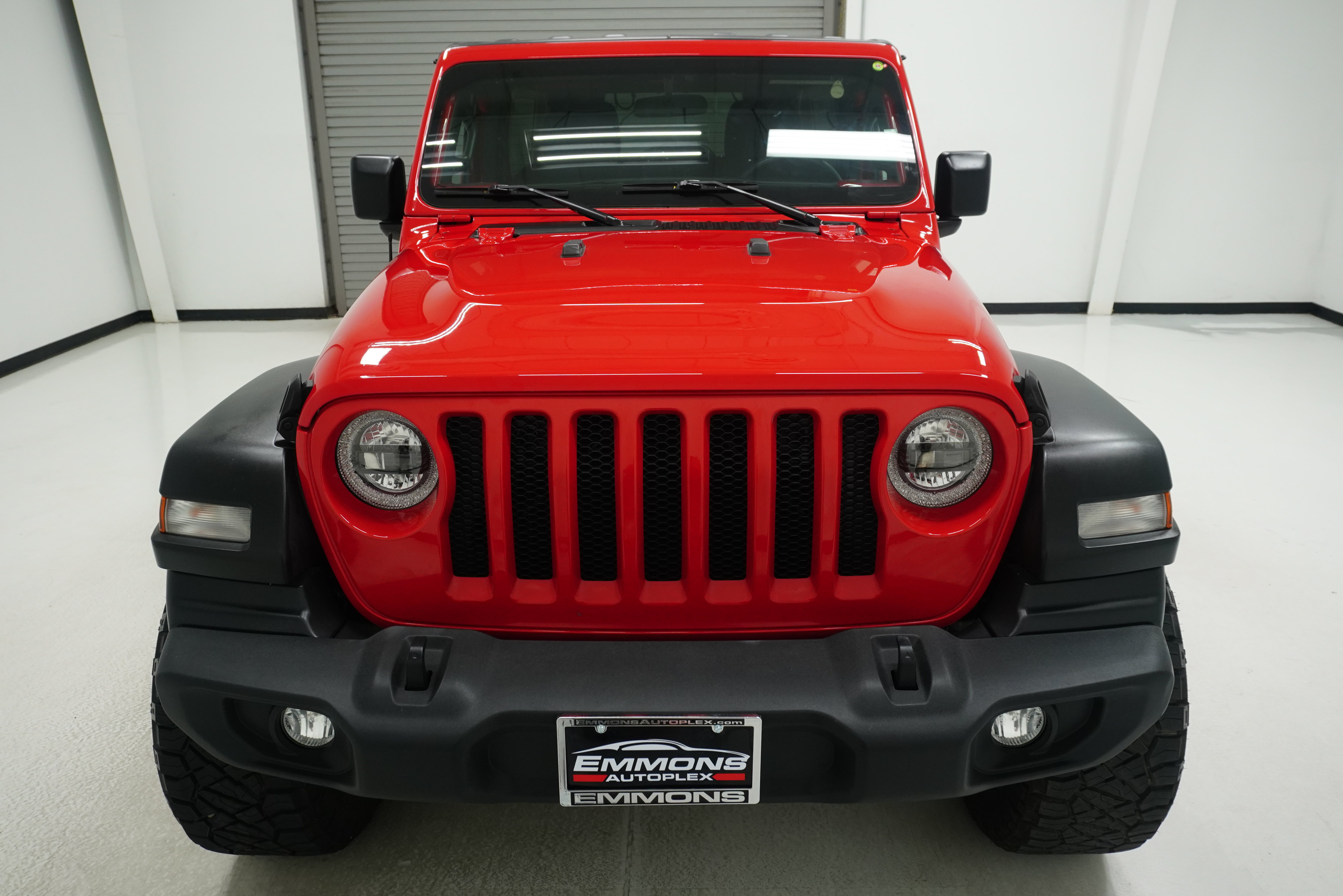 Used 2019 Jeep Wrangler Unlimited Sport S AWD/4WD image 2