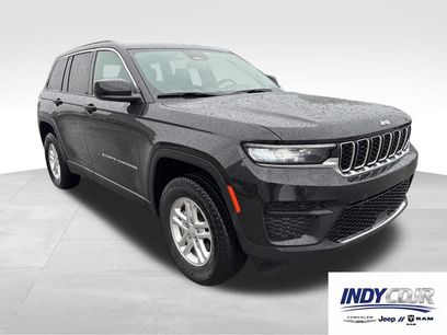 Used 2025 Jeep Grand Cherokee Laredo