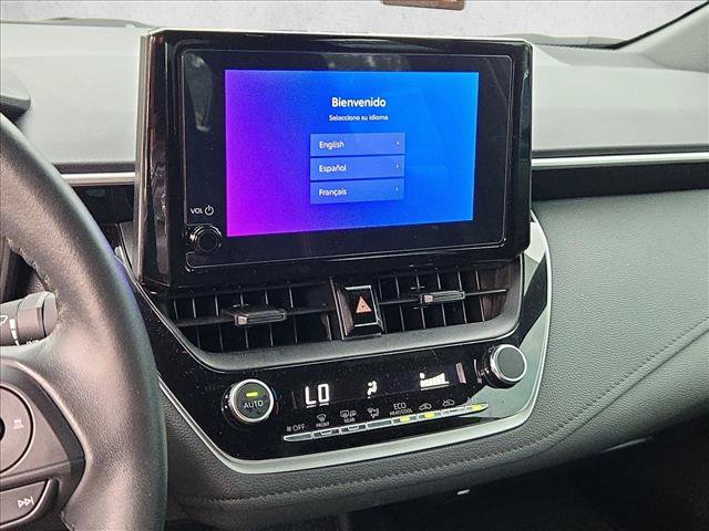 Used 2025 Toyota Corolla SE FWD image 12