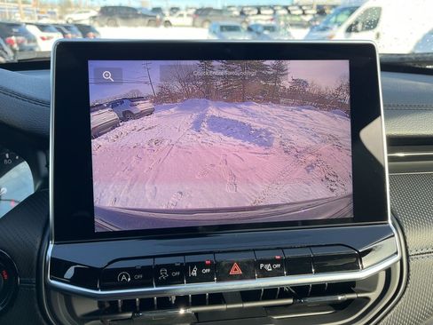 New 2026 Jeep Compass Limited image 26