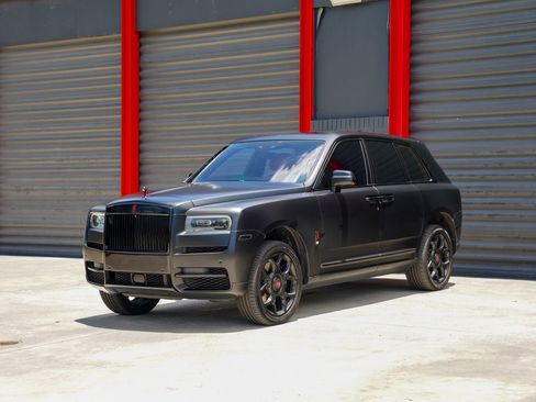 Used 2019 Rolls-Royce Cullinan AWD/4WD image 1