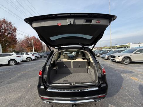 Used 2020 Mercedes-Benz GLS 450 4MATIC image 30