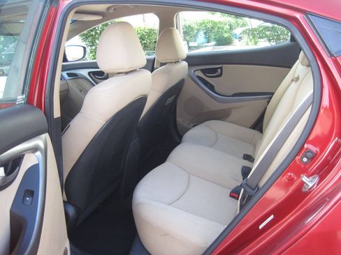 Used 2012 Hyundai Elantra GLS w/ Preferred Pkg 3 FWD image 21