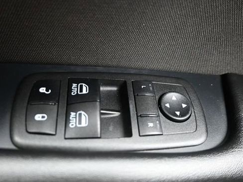 Used 2023 Dodge Challenger SXT RWD image 25