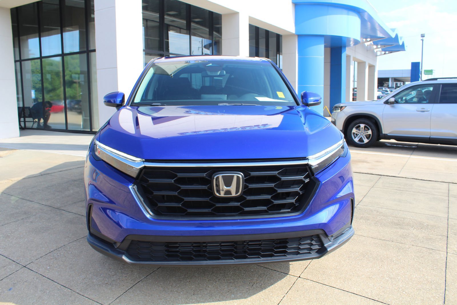 Used 2024 Honda CR-V LX image 2