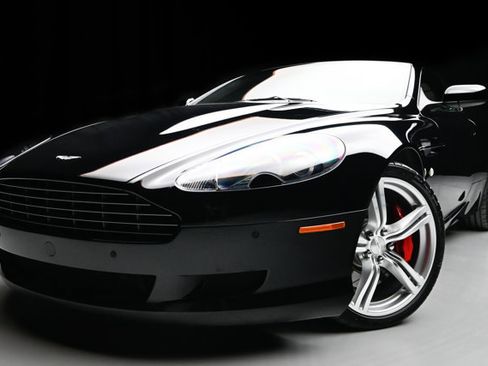Used 2009 Aston Martin DB9 Coupe image 18