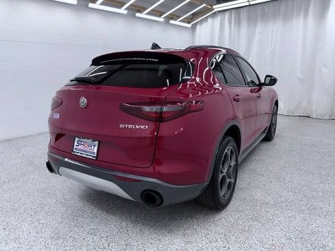 Used 2023 Alfa Romeo Stelvio Ti AWD/4WD image 2