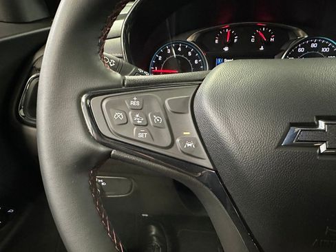 Certified 2024 Chevrolet Equinox RS w/ LPO, Floor Liner Package image 9