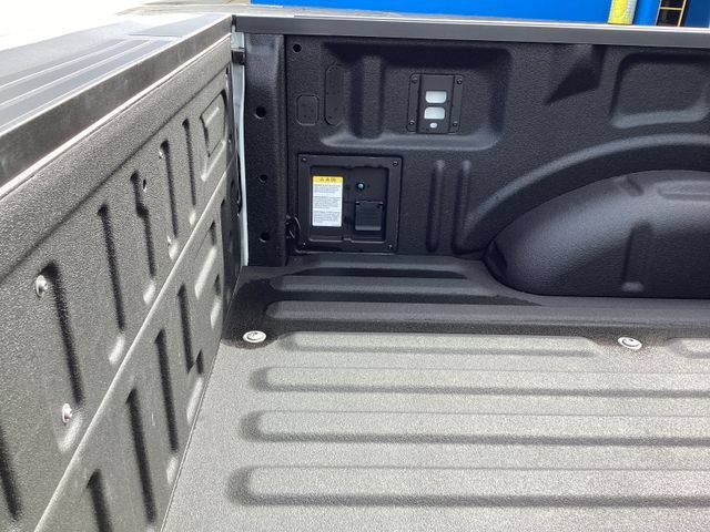 Used 2025 Ford F150 XLT w/ Equipment Group 302A MID AWD/4WD image 17